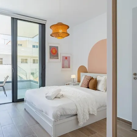 Apartmán Lunette - Artful 1-br & Balcony In Larnaca